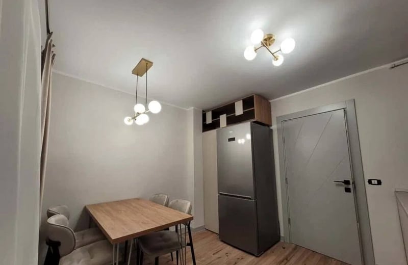 Аренда комфортной 2-комнатной квартиры 58 м² с отдельной кухней в районе Inel 2, Констанца, Румыния